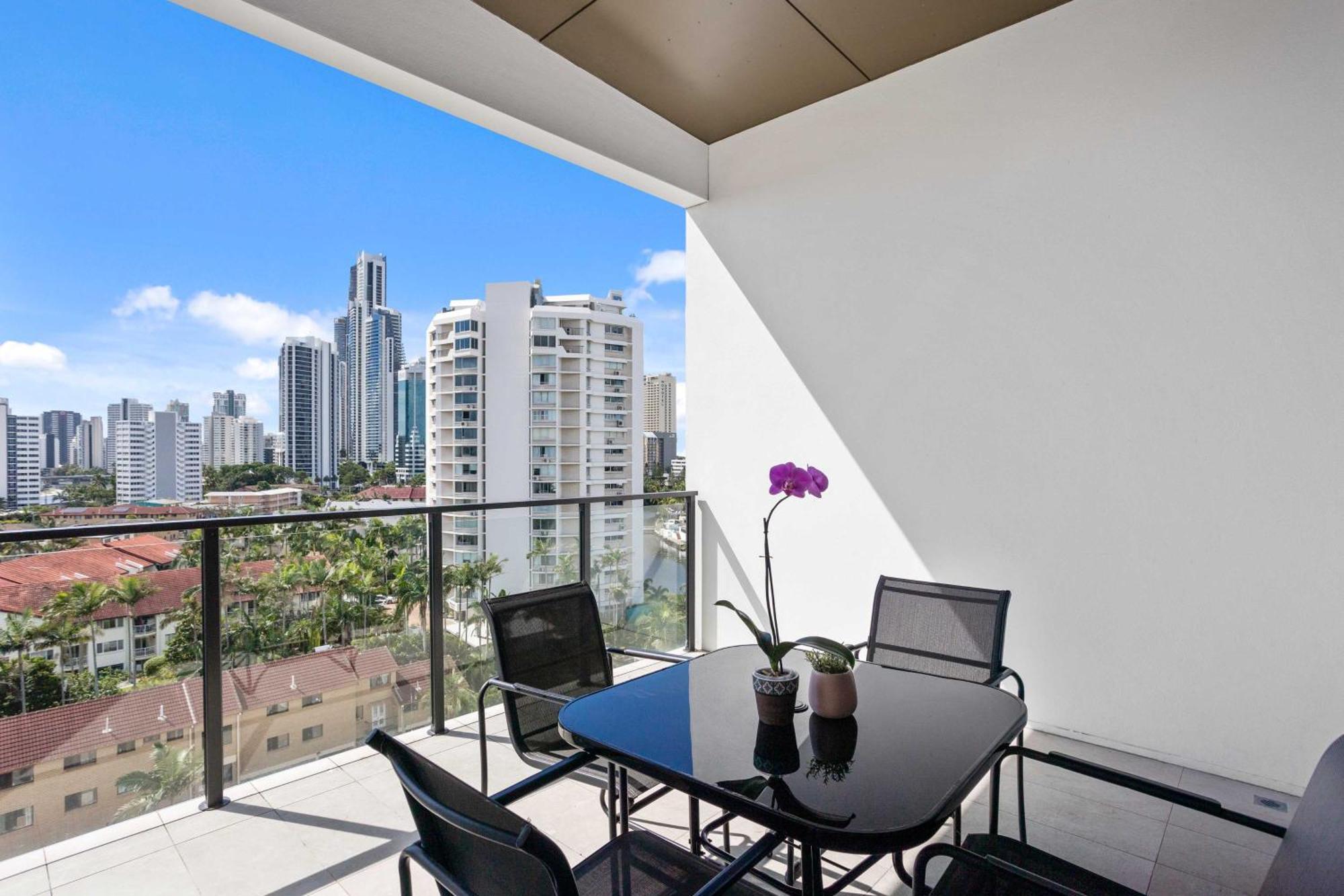 Peninsular Gold Coast Aparthotel Exterior foto